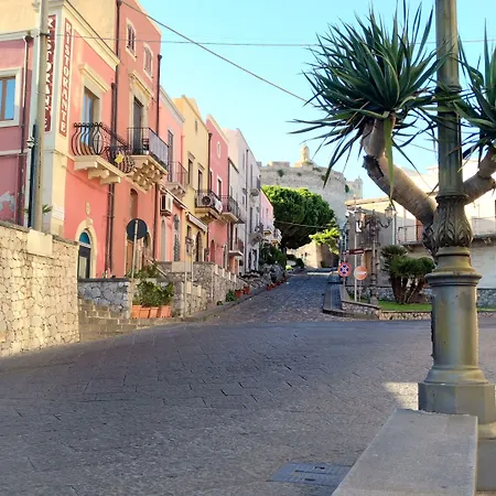 Bed & Breakfast Micucco 3*