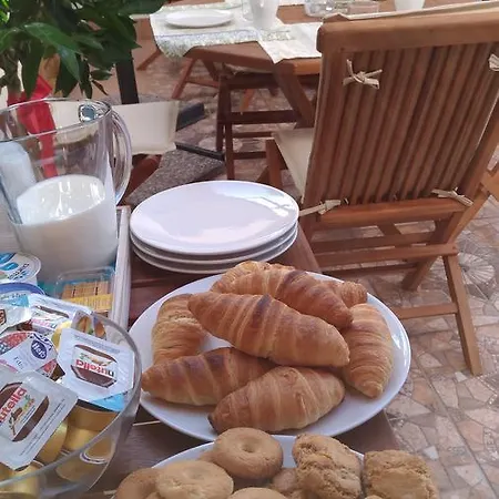 Bed and breakfast Micucco 3*